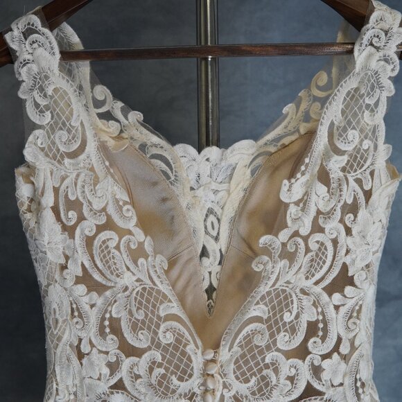 Allure Bridals – Wedding Gown/Dress (Everything But The Groom) - Picture 8 of 13